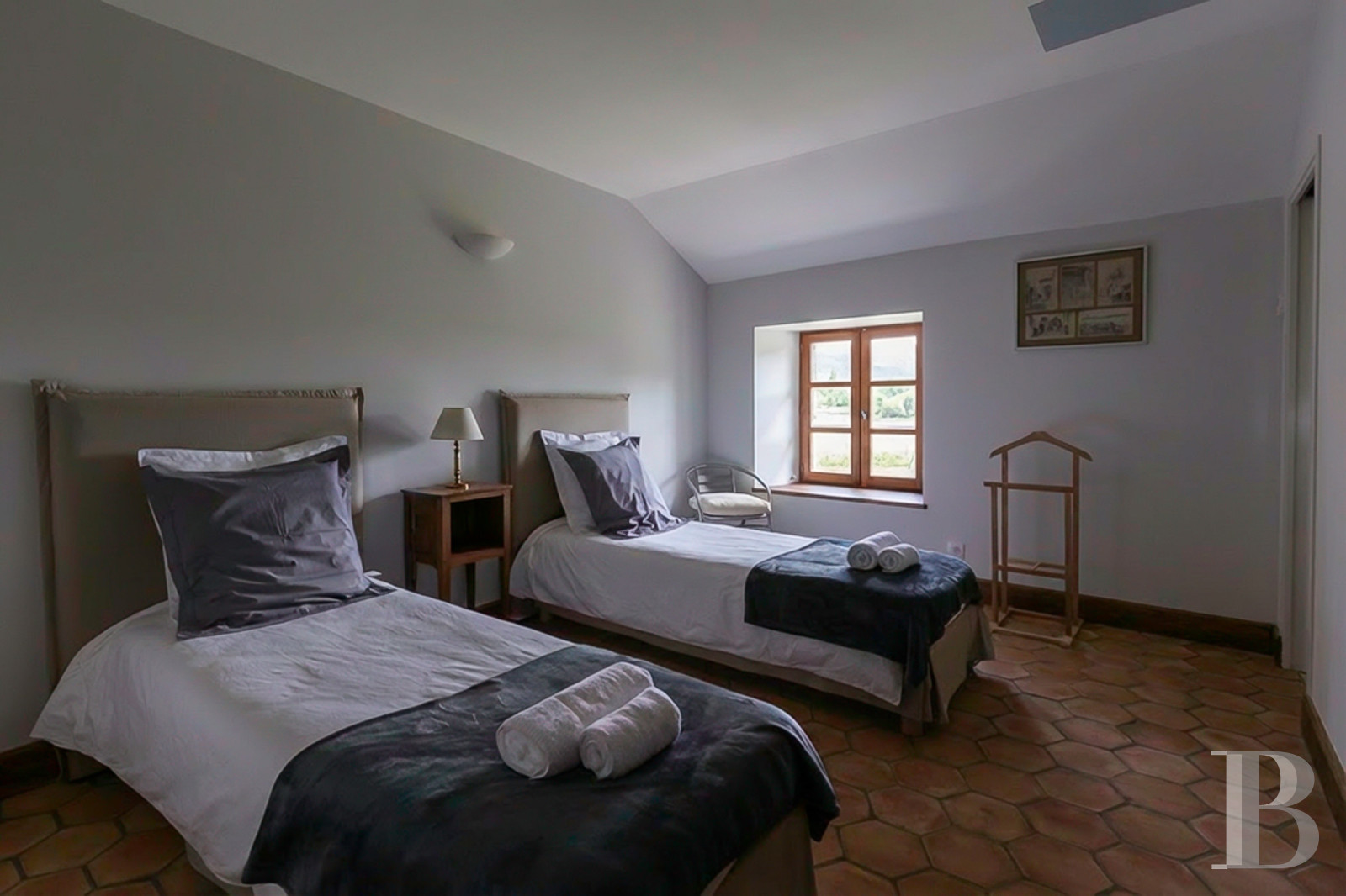 En Ardèche, à Saint-Alban-Auriolles, une ancienne ferme du 17e siècle à l’ombre d’un château - photo  n°18